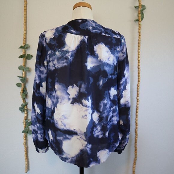 Kate Spade Purple White Watercolor Button Up Collarless Blouse Size Small - Picture 6 of 7